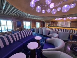MAS Islander Bubbles Up Lounge picture