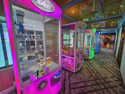 MAS Islander Far Out Arcade picture