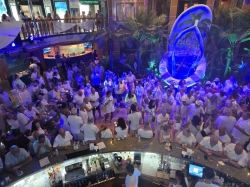 MAS Islander Flip Flop Atrium Bar picture Uploaded in 2026 Photo courtesy of Stephanie Harlan. MAS Islander Flip Flop Atrium Bar picture
