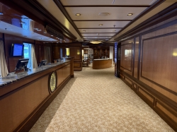 Grand Princess Shore Excursion Desk picture
