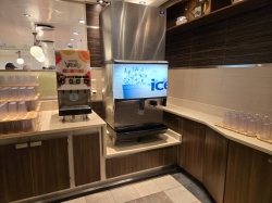 Allure of the Seas Park Cafe picture