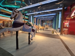 Allure of the Seas Boardwalk picture