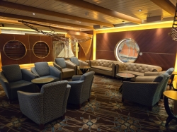 Allure of the Seas Schooner Bar picture Uploaded in 2026 Photo courtesy of Celeste Agnew. Allure of the Seas Schooner Bar picture