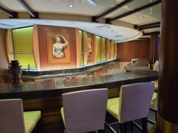 Allure of the Seas Schooner Bar picture