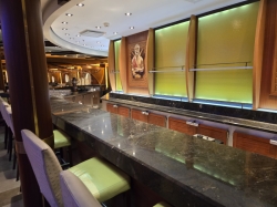 Allure of the Seas Schooner Bar picture