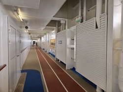 Allure of the Seas Jogging Track picture