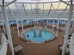 Allure of the Seas Solarium picture
