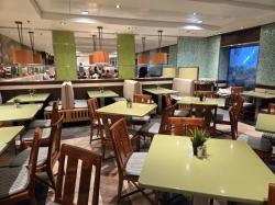Allure of the Seas Park Cafe picture