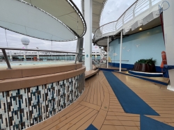 Liberty of the Seas Main Pool picture
