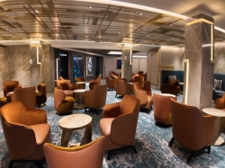 Norwegian Luna Whiskey Bar picture