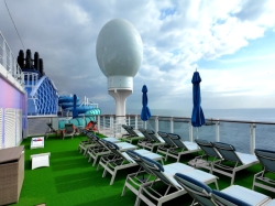 Norwegian Luna Horizon Park picture
