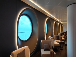 Norwegian Luna Penrose Bar picture