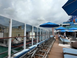 Norwegian Luna Main Pool picture