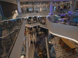 Norwegian Luna Penrose Atrium picture Uploaded in 2026 Photo courtesy of AR. Norwegian Luna Penrose Atrium picture