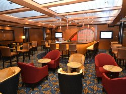Quantum of the Seas Schooner Bar picture