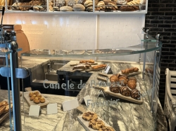 Celebrity Apex Le Grand Bistro picture