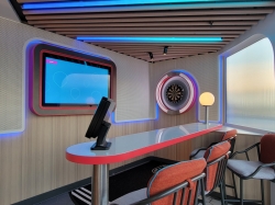 Norwegian Luna Bulls Eye Bar picture
