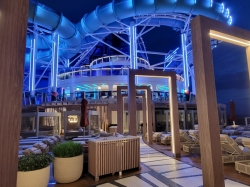 Norwegian Luna Vibe Beach Club picture