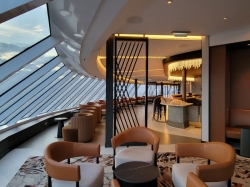 Norwegian Luna Observation Lounge picture