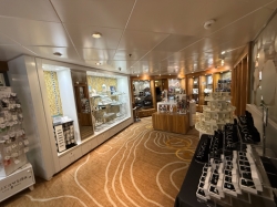 Rhapsody of the Seas Centrum Shops picture