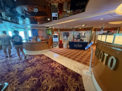 Rhapsody of the Seas Photo Gallery and Shop picture Uploaded in 2026 Photo courtesy of Aaron Wadzinski. Rhapsody of the Seas Photo Gallery and Shop picture