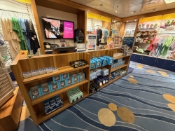 Rhapsody of the Seas Centrum Shops picture