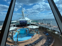 Vision of the Seas Viking Crown Lounge picture