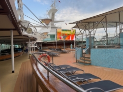 Vision of the Seas Main Pool picture