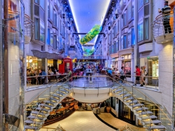 Royal Promenade picture