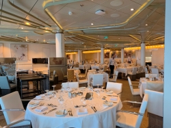 Ovation of the Seas Chic picture
