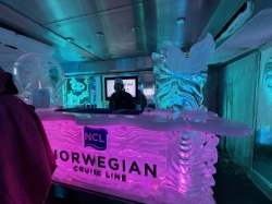 Norwegian Getaway Ice Bar picture