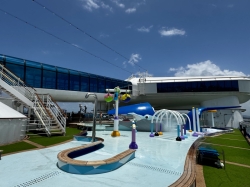 Caribbean Princess Splashpad Water Playground picture