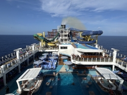 Norwegian Escape Main Pool picture