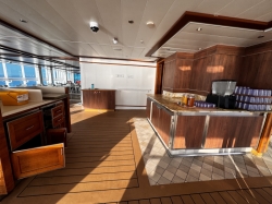 Sky Princess Wake View Bar and Pool picture