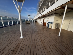 Sky Princess Sun Deck picture