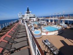 Celebrity Infinity Jogging Track picture