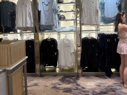 Disney Wish Shops picture