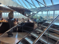 Top Sail Lounge picture