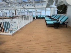 Norwegian Breakaway Haven Courtyard picture