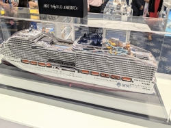 MSC World America Shopping Gallery picture Uploaded in 2026 Photo courtesy of Mark Chatfield - Radio. MSC World America Shopping Gallery picture