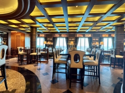 Regal Princess Vines Wine Bar picture Uploaded in 2026 Photo courtesy of Karen Langlois. Regal Princess Vines Wine Bar picture