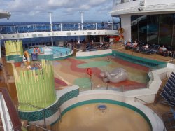 Quantum of the Seas H20 Zone picture