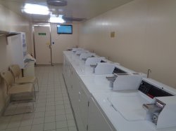 Laundromat picture