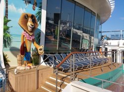 Quantum of the Seas H20 Zone picture