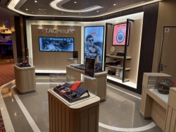 Koningsdam Signature Shops picture Uploaded in 2026 Photo courtesy of Steve Millay. Koningsdam Signature Shops picture