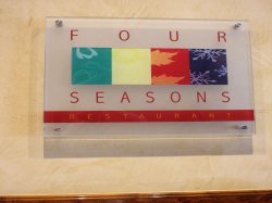 Norwegian Sun Four Seasons Main Dining Room picture