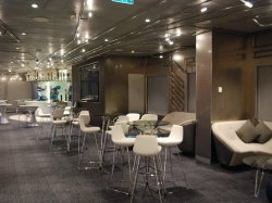 Quantum of the Seas Bionic Bar picture