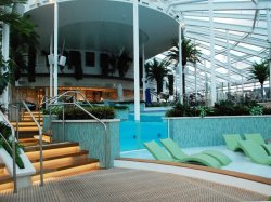 Quantum of the Seas Solarium picture