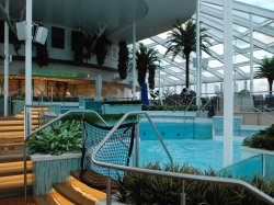 Quantum of the Seas Solarium picture