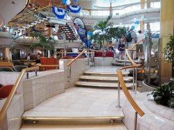 Grandeur of the Seas Centrum picture